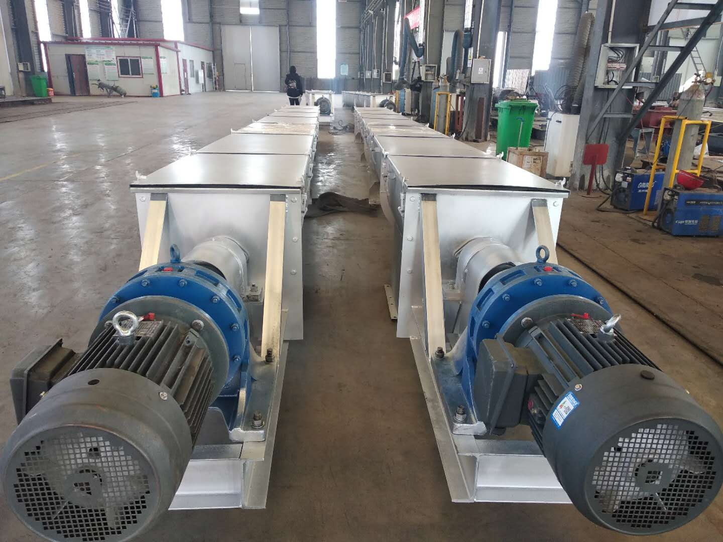 污泥絞龍輸送機(jī)   304不銹鋼螺旋輸送機(jī)  污泥專用輸送機(jī)